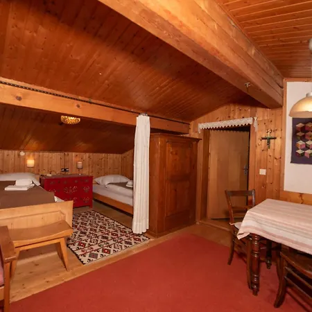 Haus Hahnenbalz 1